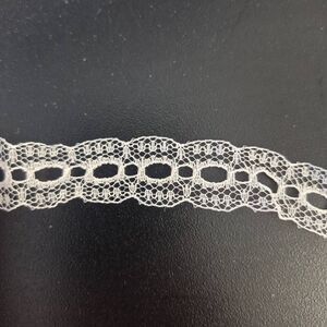 Lace, Vintage White 5/8" wide x 18"